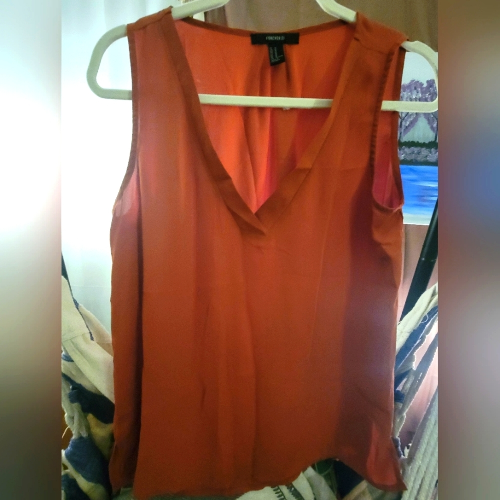 Forever 21 tank